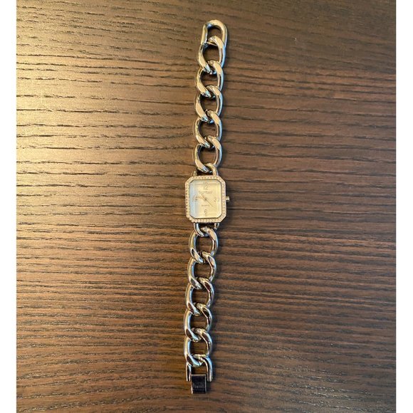 White House Black Market Womens Chain Watch - Picture 1 of 4